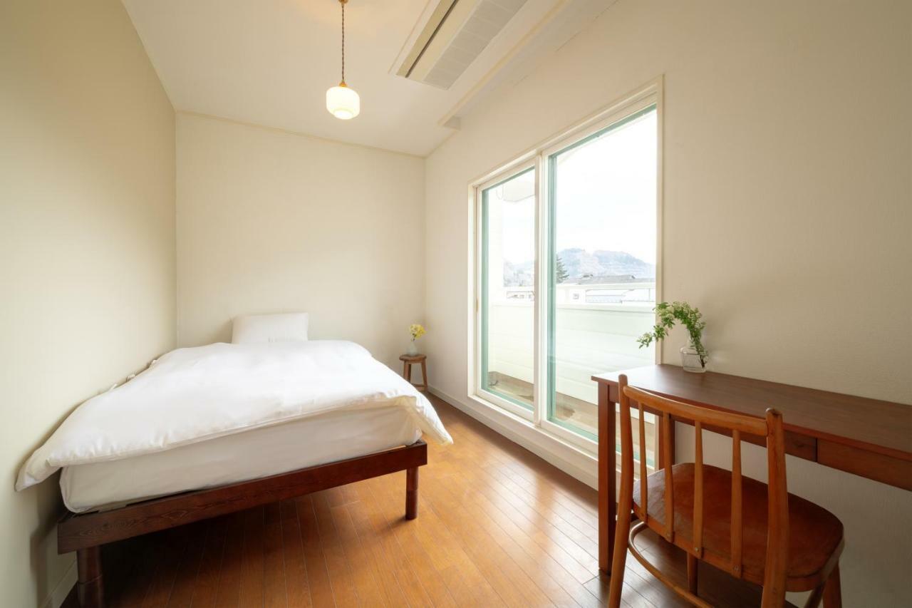 Cafe&Guesthouse Kaziya Ichinoseki Exteriör bild