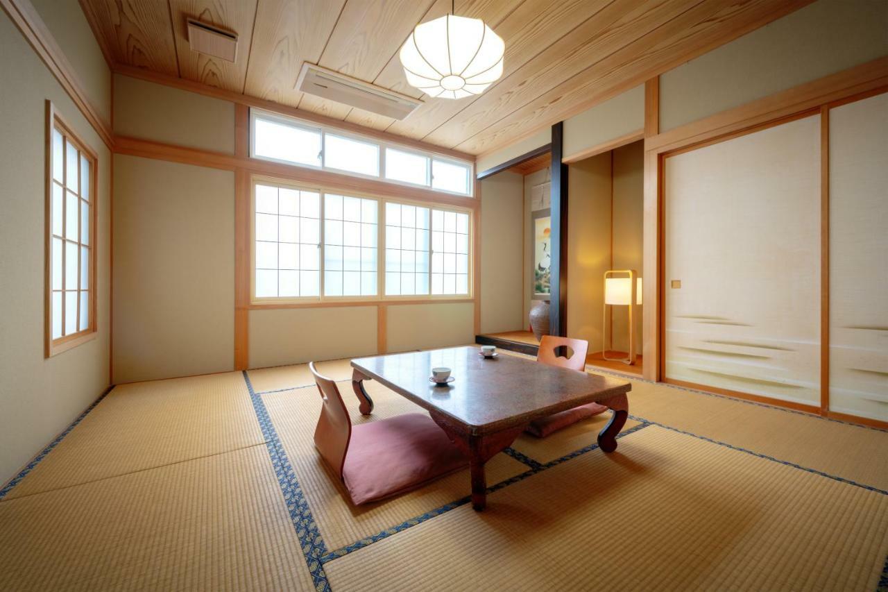 Cafe&Guesthouse Kaziya Ichinoseki Exteriör bild